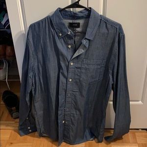 Joe’s men’s medium denim button down shirt
